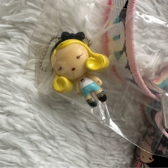 NWT Harajuku Lovers “Fitness Girls” Crossbody Bag - Picture 6 of 10